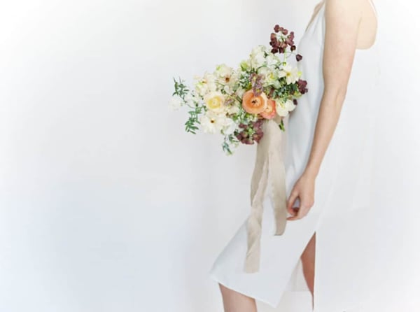 Mayesh Design Star: Hand-tied Bouquet